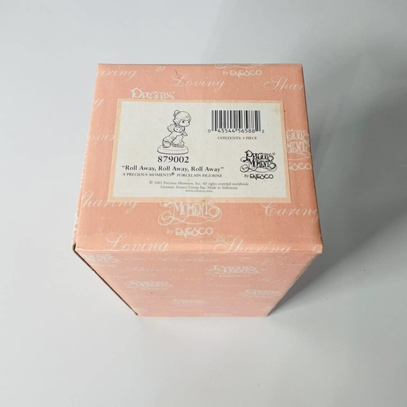 Precious Moments ROLL AWAY ROLL AWAY ROLL AWAY Porcelain Roller Skates 879002 - Picture 3 of 3
